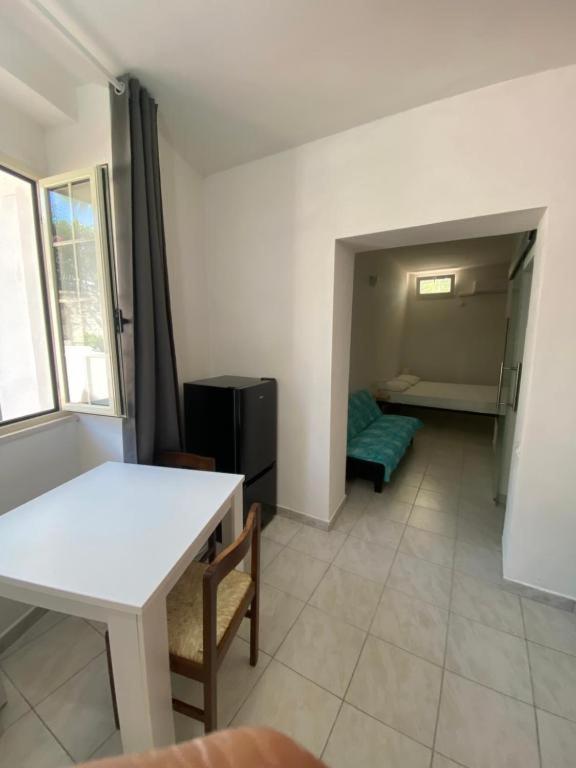 Tosk House Apartment Peschici Exterior photo